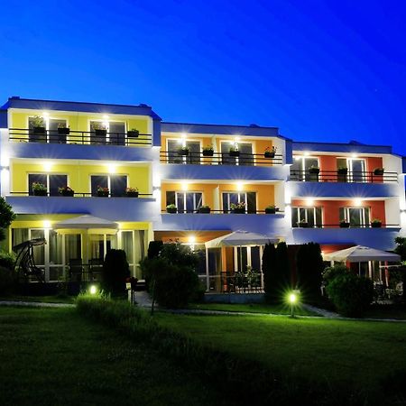 Stayinn Rainbow Houses Beachfront By Asteri Hotels Słoneczny Brzeg Zewnętrze zdjęcie