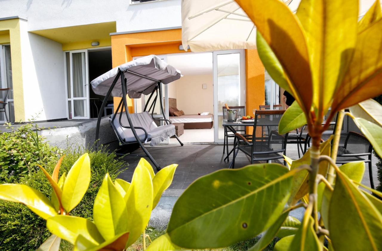Stayinn Rainbow Houses Beachfront By Asteri Hotels Słoneczny Brzeg Zewnętrze zdjęcie